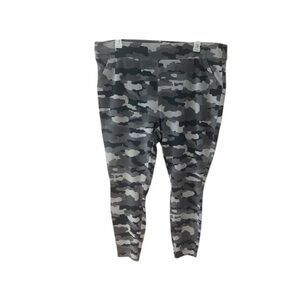 Duluth Trading Co Camo Print Ankle Leggings